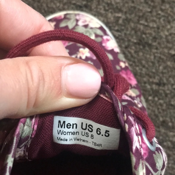 Vans - Picture 3 of 4